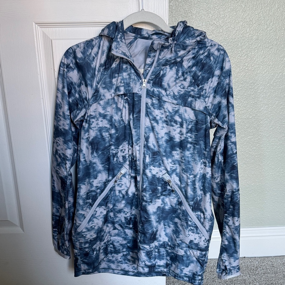 lululemon athletica Blue Wind Breaker